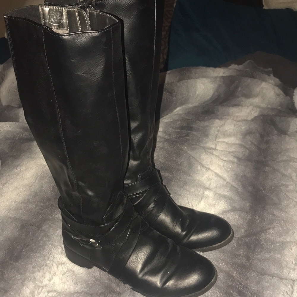Black Fashion Boots